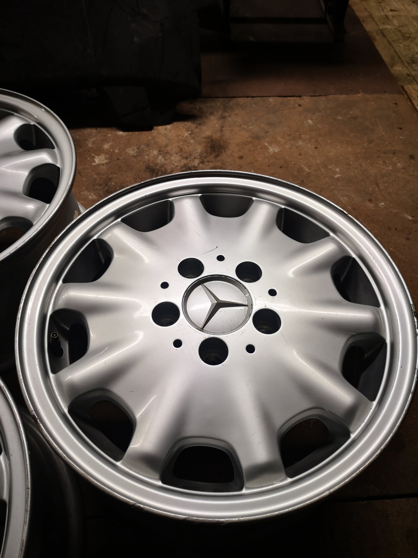 Mercedes 15 inch Wheels 10 Hole